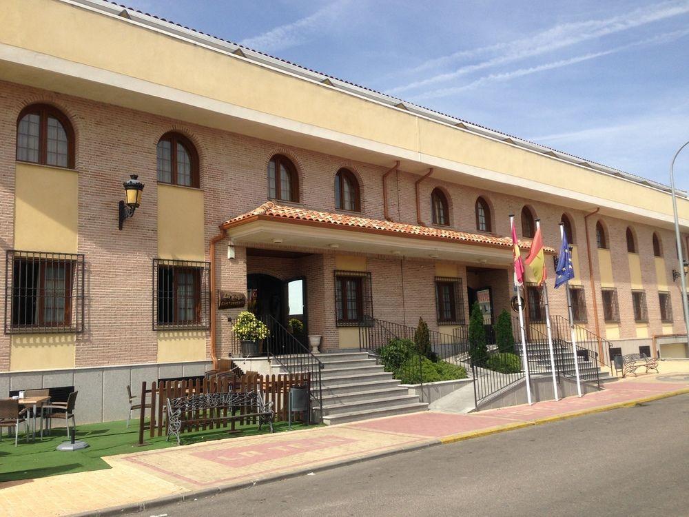 Carlos I Toledo Yuncos المظهر الخارجي الصورة